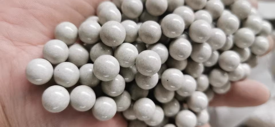 Magnetic Clay Pellets -B07W